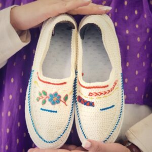 گیوه کد01- طرح شادی